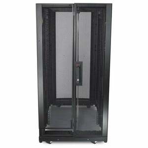 NetShelter SX 24U 600mm x 1070mm Deep Enclosure AR3104 obraz