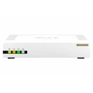 QNAP QHora-321 router zapojený do sítě 2.5 Gigabit QHORA-321 obraz