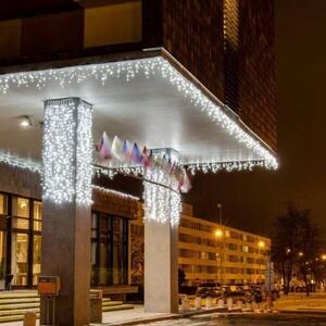 DecoLED LED světelná záclona - 1x1, 5m, ledově bílá, 150 diod obraz
